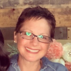 Meet your Posher, Lori